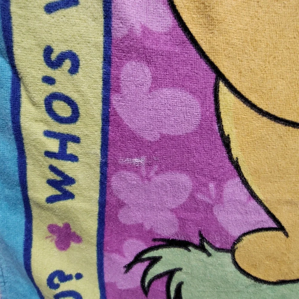 Winnie the Pooh Disney beach towel Who's Watching Who? 100% cotton FLAWS